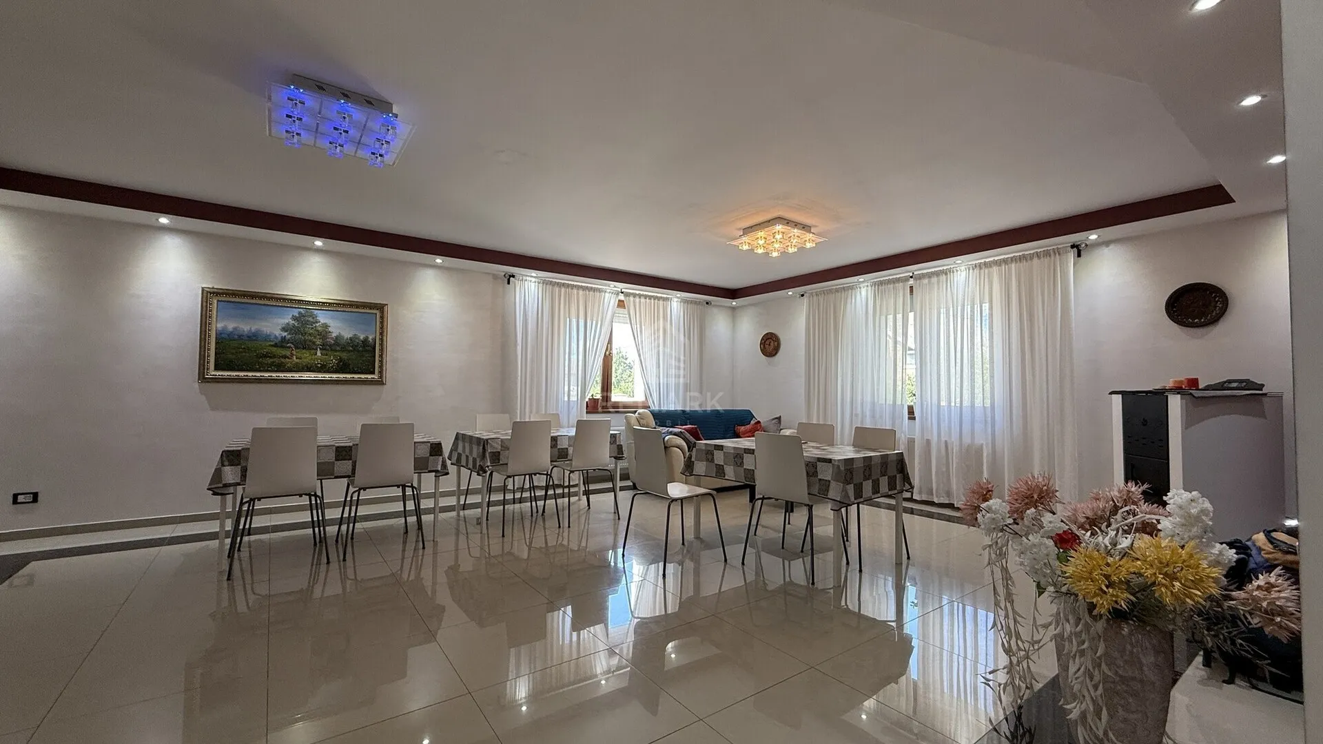 Коммерческое помещение, 330 м² — Изображение 2