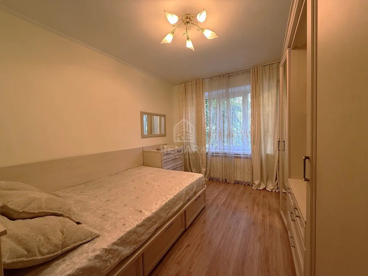 4-bedroom apartment, 90 m² — Image 2
