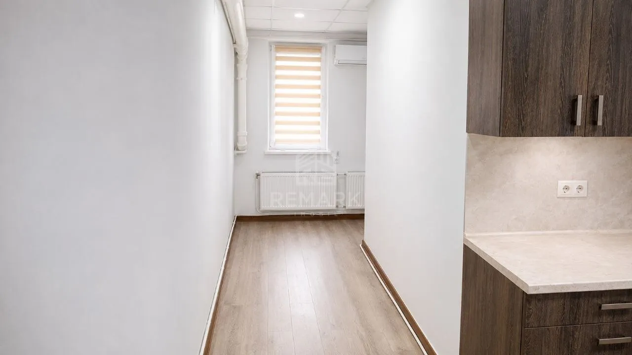 Spațiu comercial, 17 m² — Imagine 2