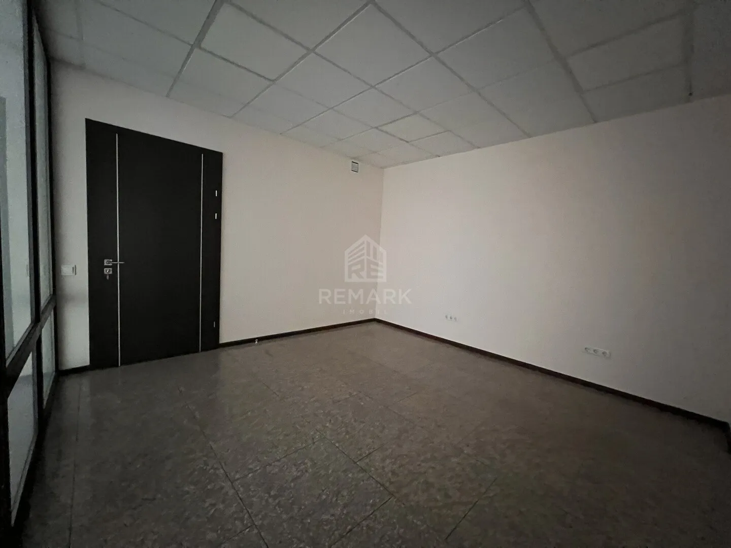 1-комнатный офис, 128 м² — Изображение 2