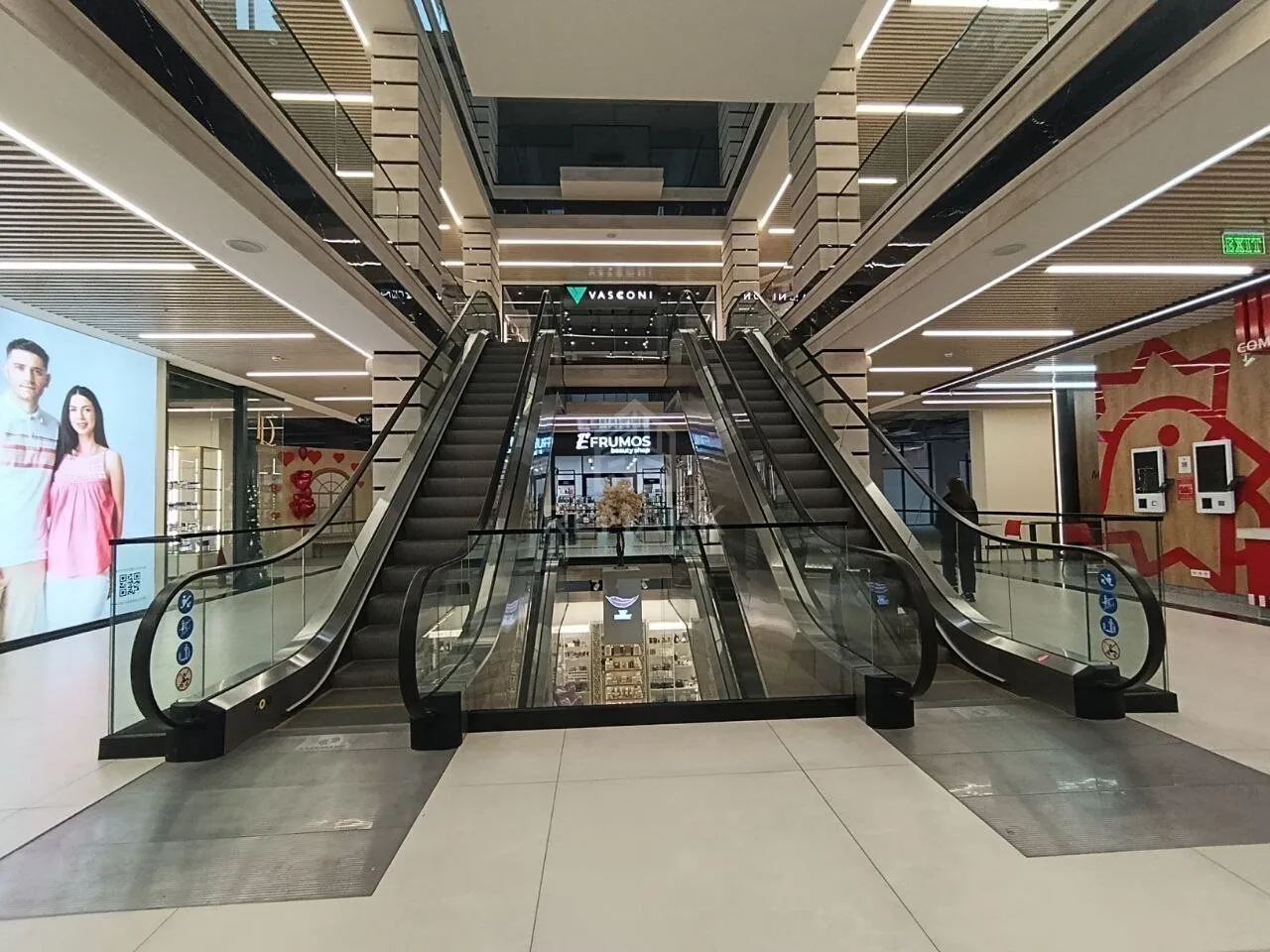 Spațiu comercial, 126 m² — Imagine 3