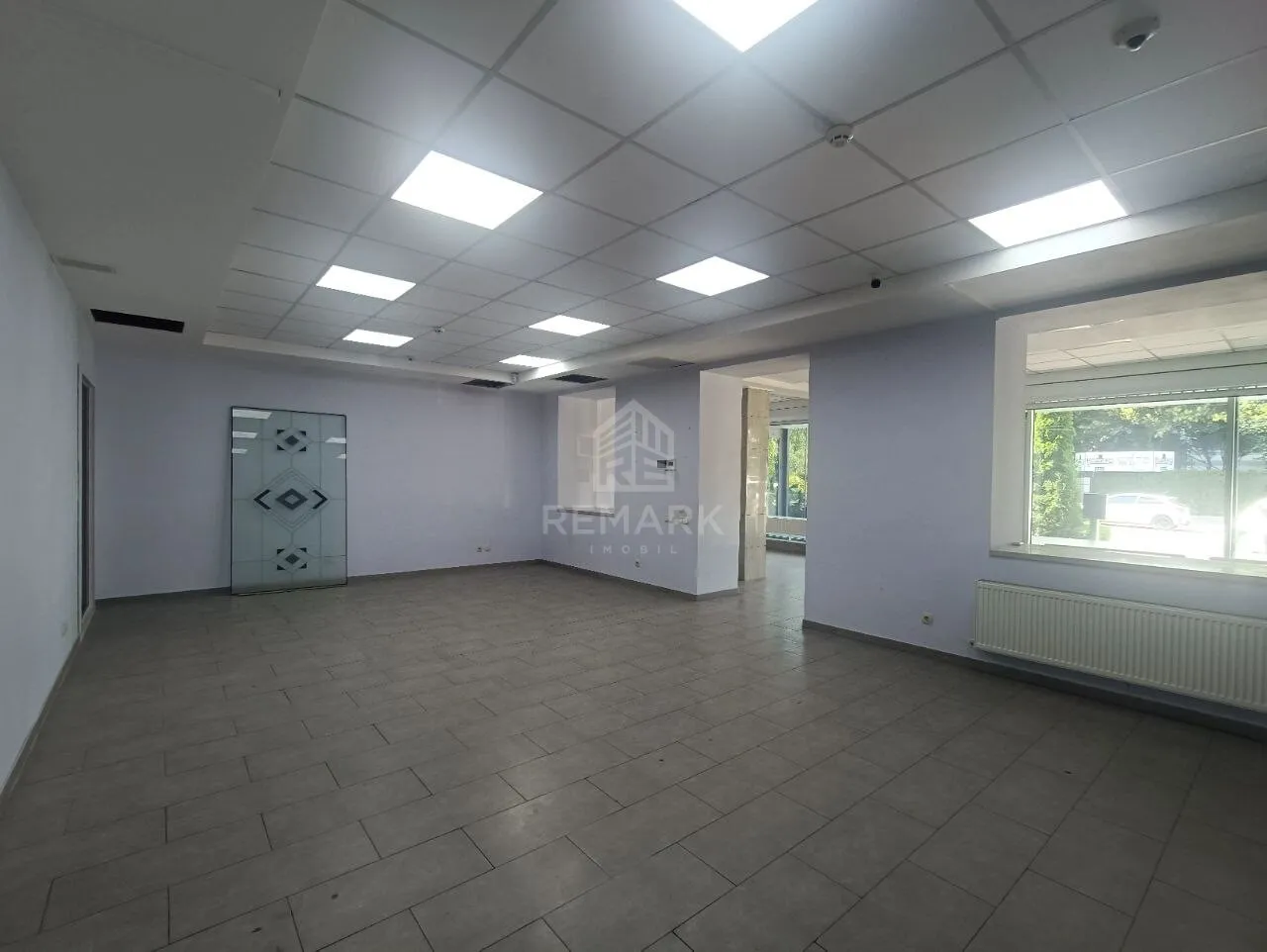 Spațiu comercial, 127 m² — Imagine 1
