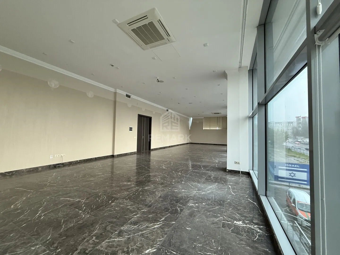 1-bedroom office, 150 m² — Image 4