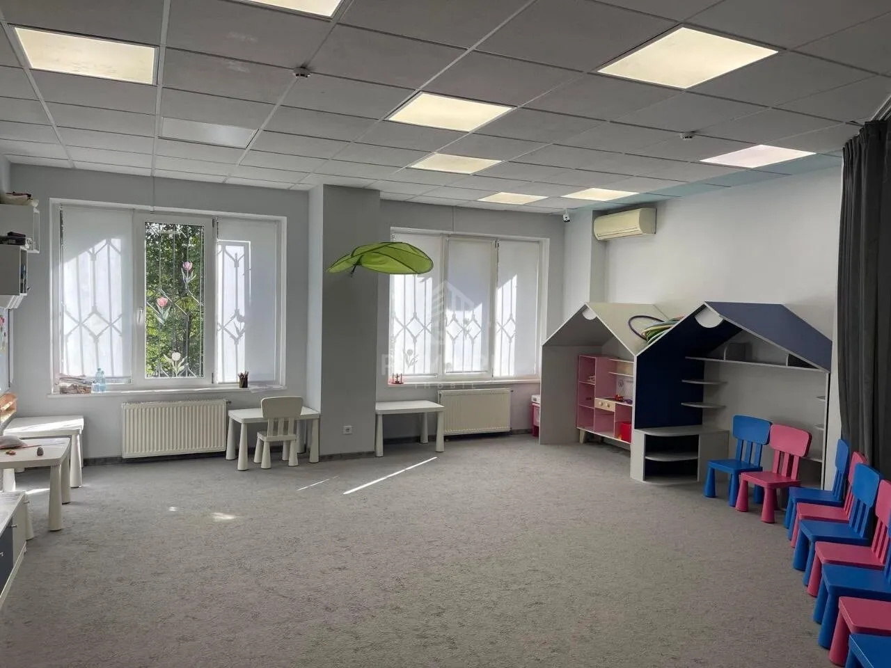 Spațiu comercial, 170 m² — Imagine 4