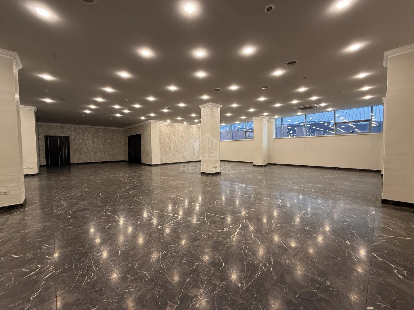 Birou, 586 m² — Imagine 4
