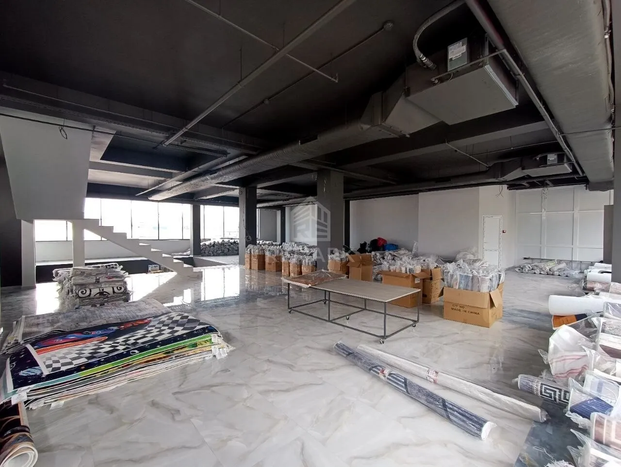 Spațiu comercial, 250 m² — Imagine 1