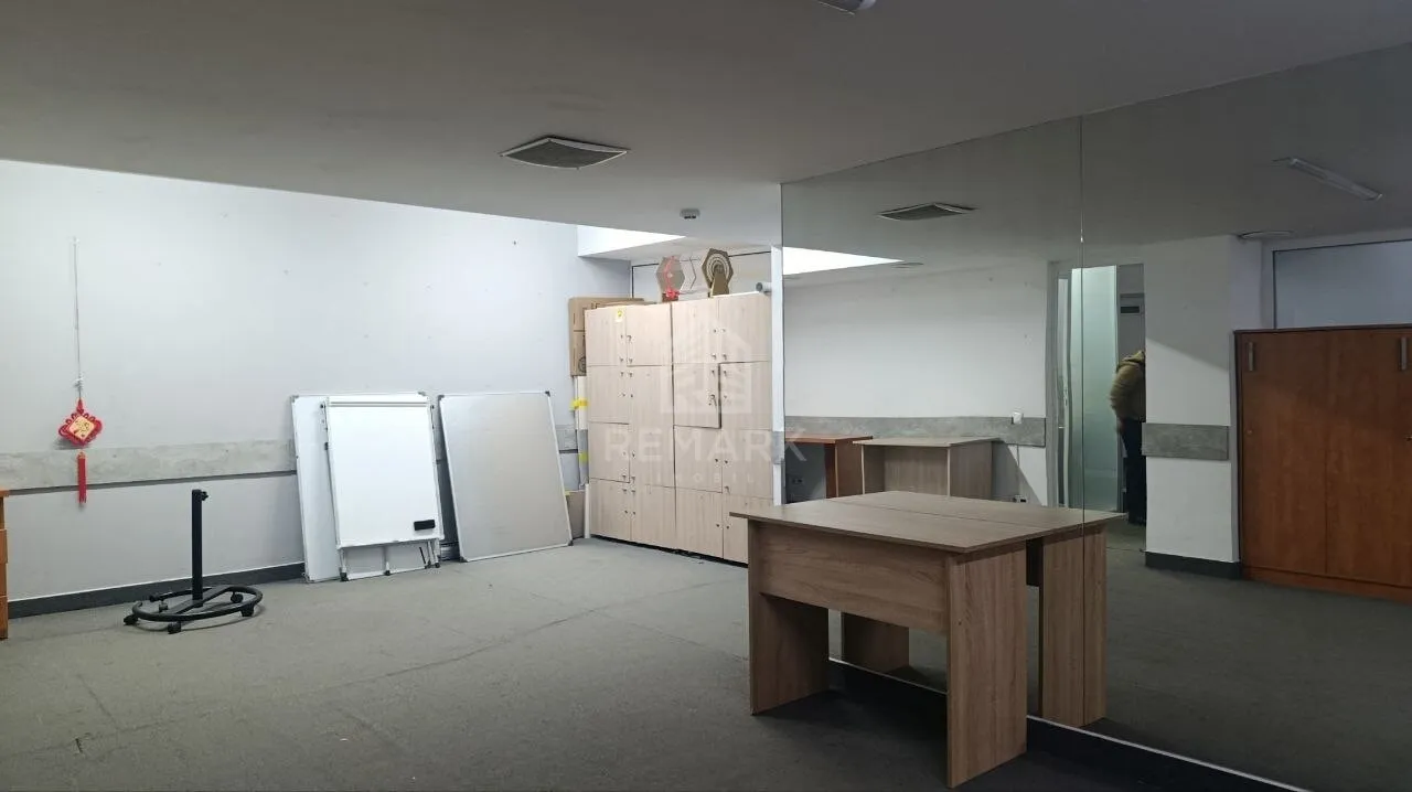 4-camere birou, 90 m² — Imagine 4