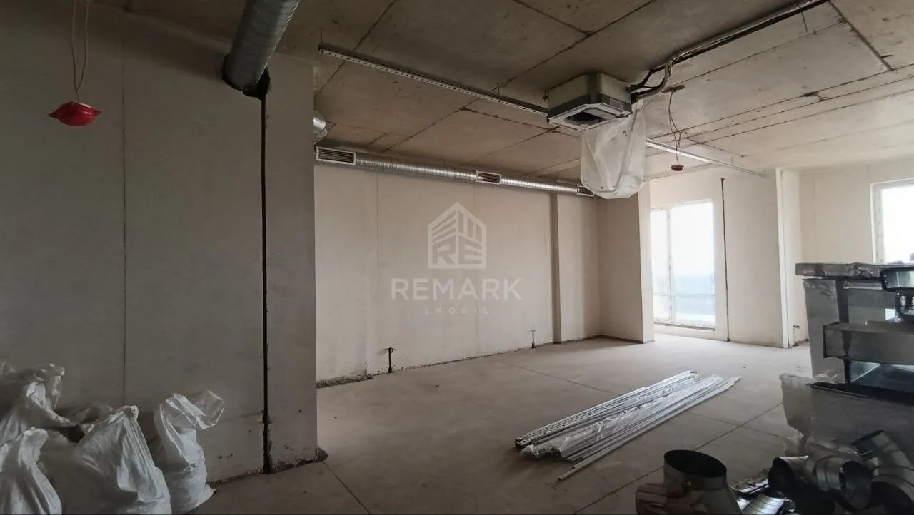1-camere birou, 60 m² — Imagine 1