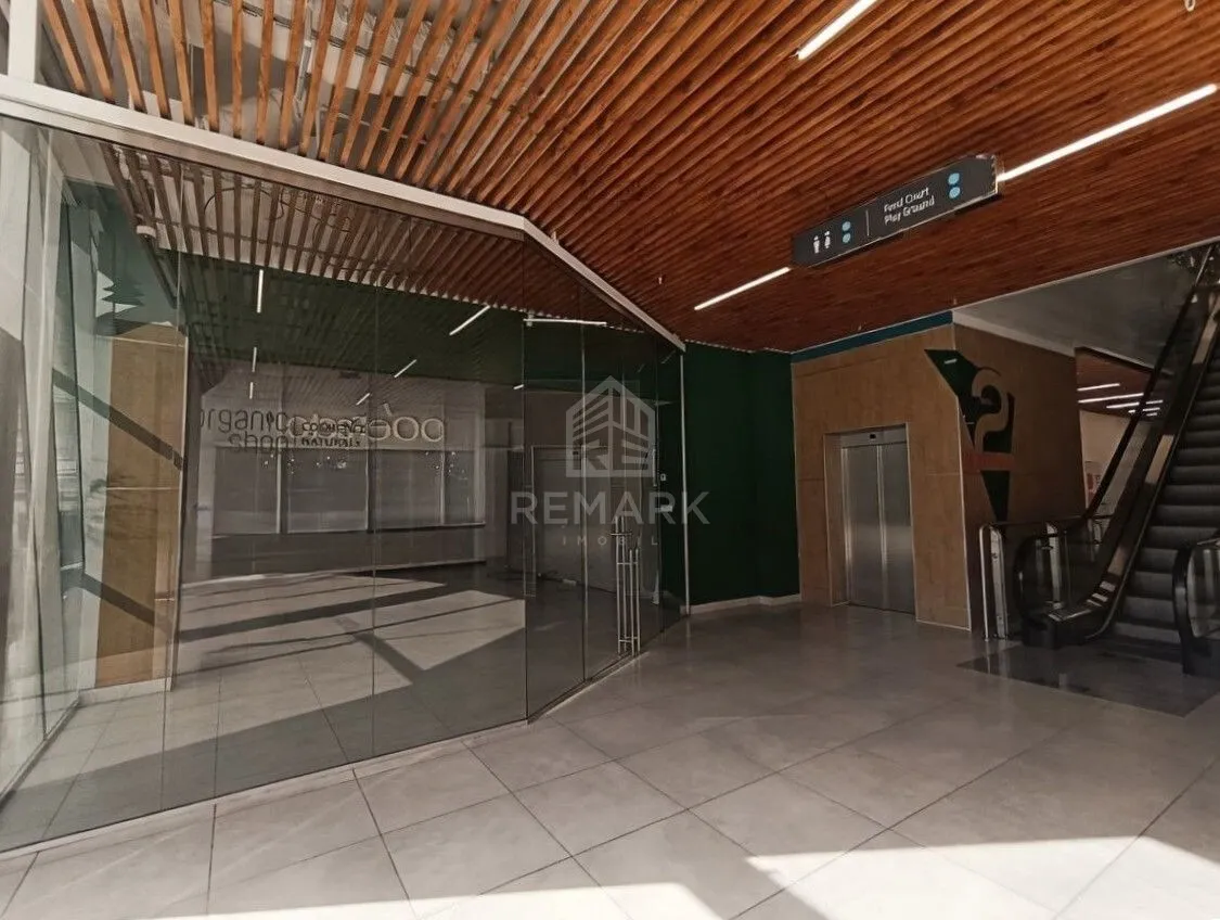 Spațiu comercial, 47 m² — Imagine 3