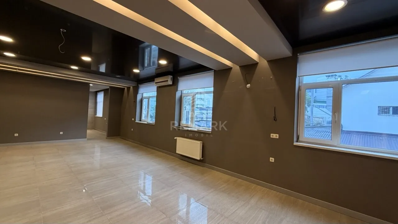 1-bedroom office, 560 m² — Image 3