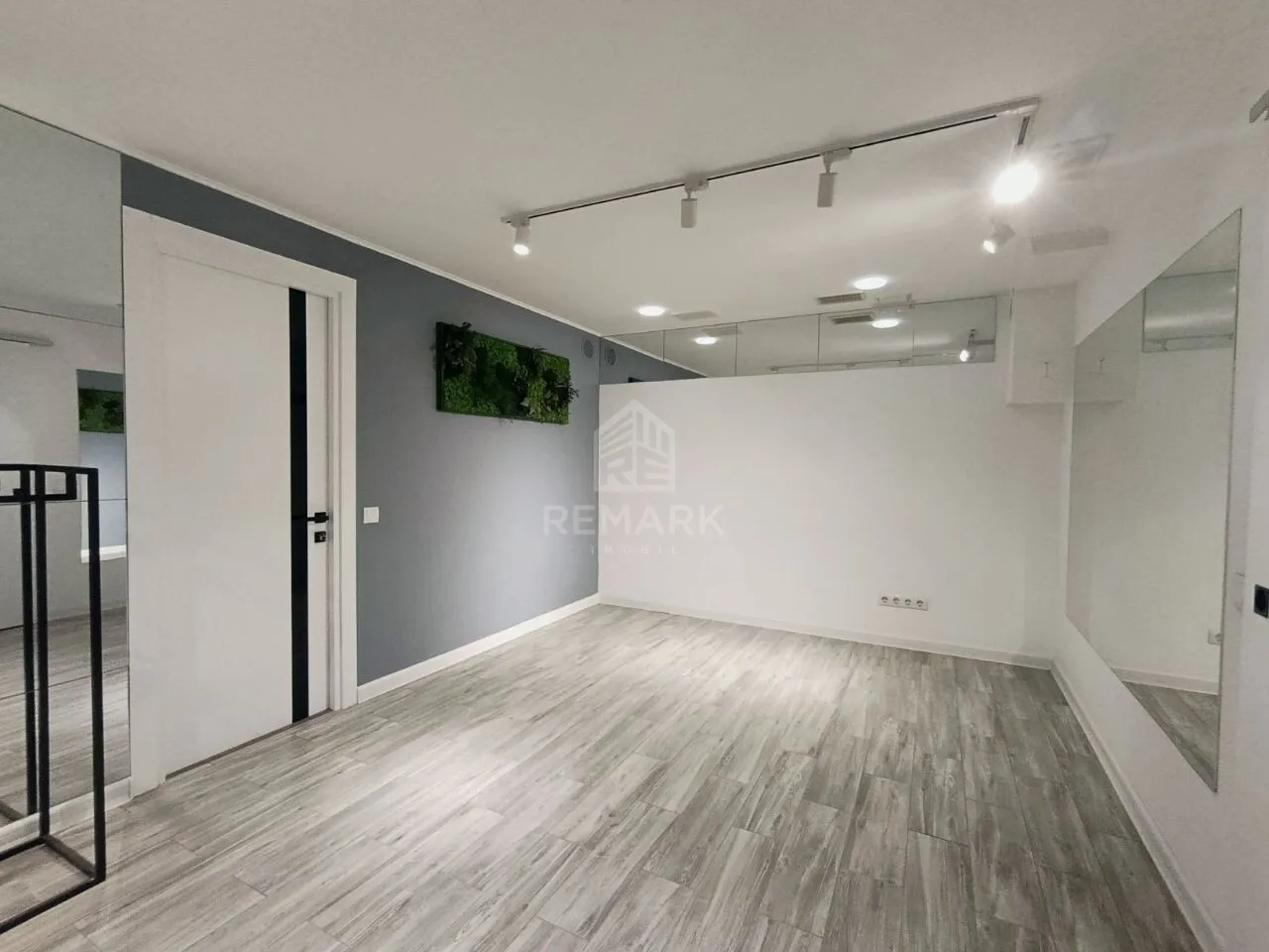 Commercial space, 106 m² — Image 2