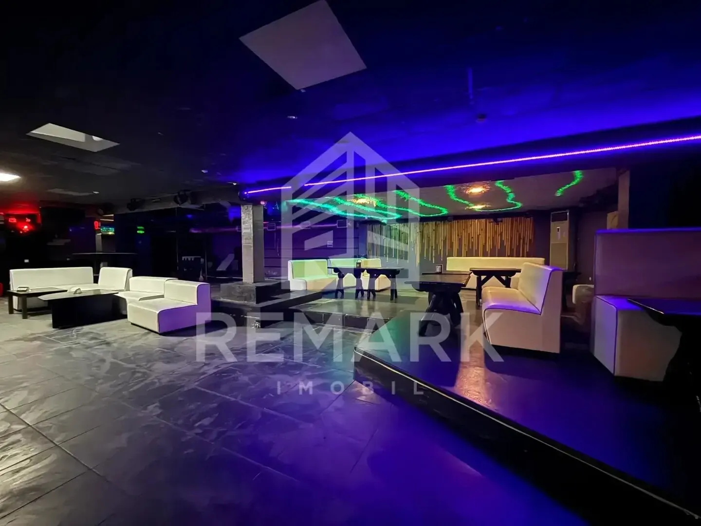 Spațiu comercial, 450 m² — Imagine 1