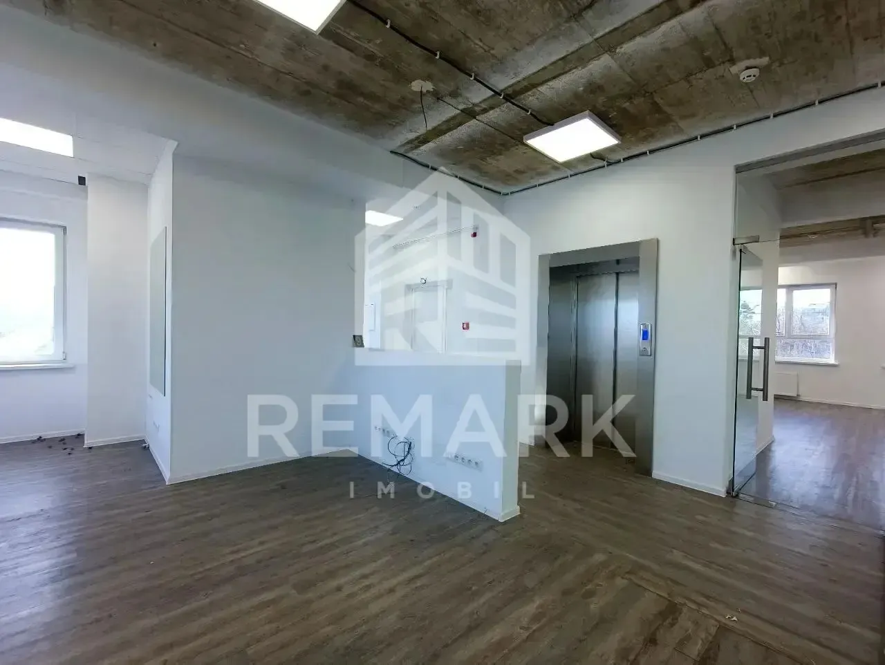 1-camere birou, 180 m² — Imagine 3