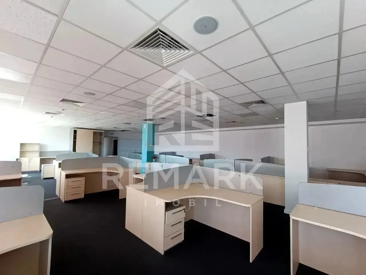 1-bedroom office, 450 m² — Image 4