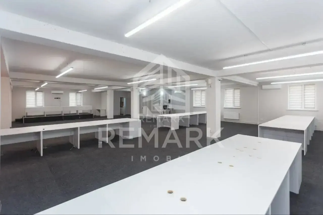 1-camere birou, 750 m² — Imagine 1