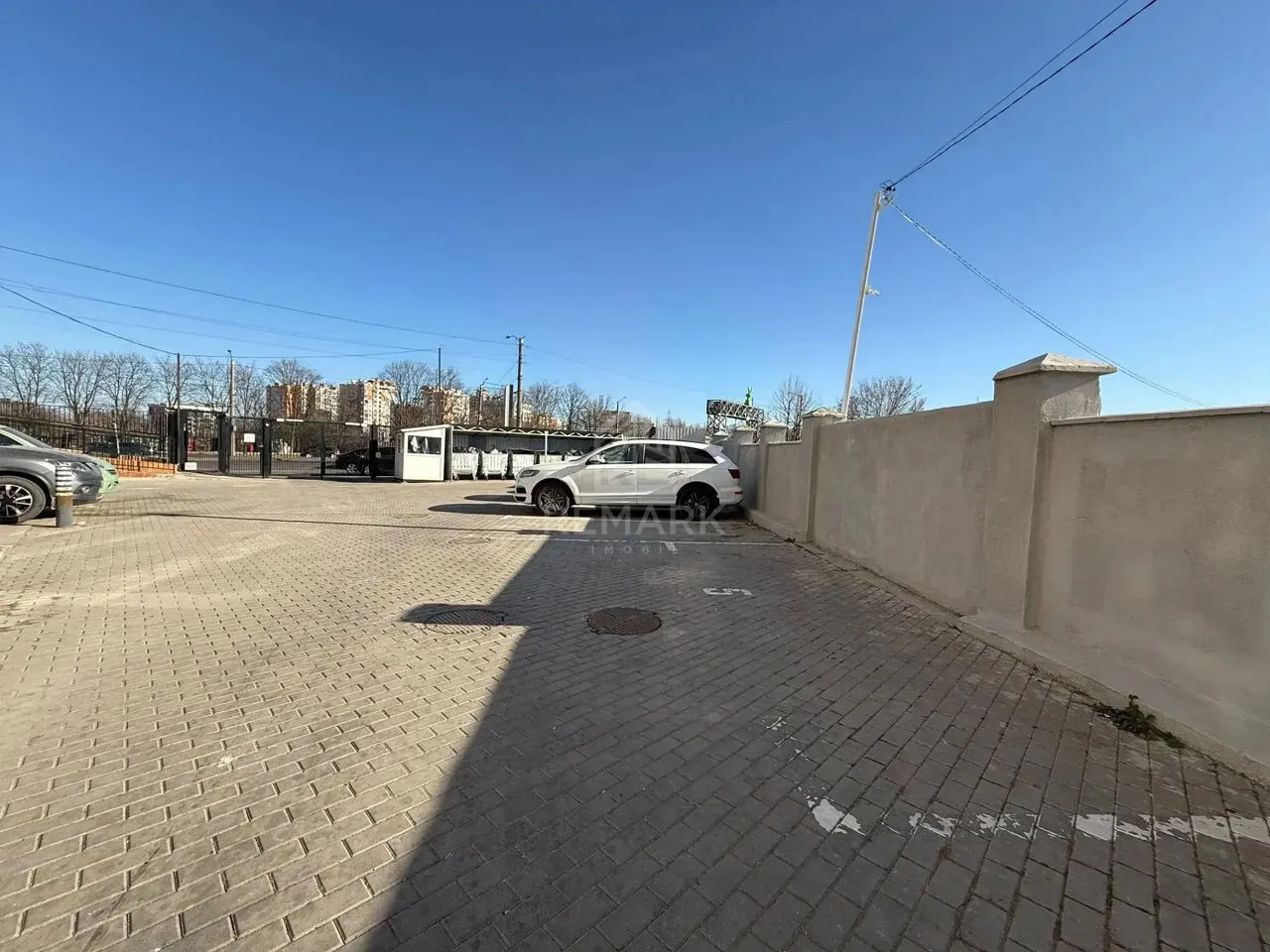 Spațiu comercial, 572 m² — Imagine 4