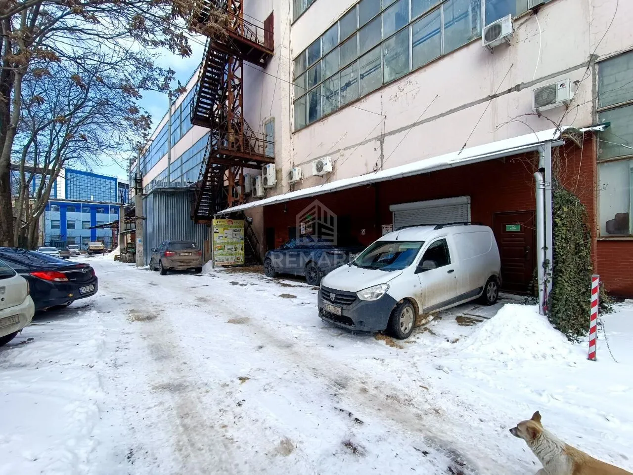 Spațiu comercial, 1 000 m² — Imagine 4