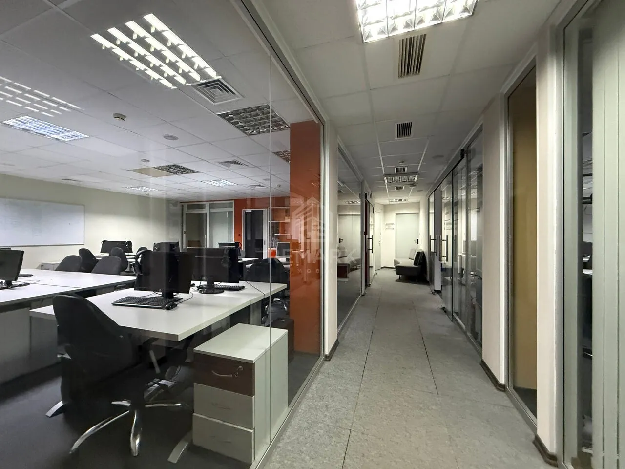 Spațiu comercial, 1 200 m² — Imagine 4