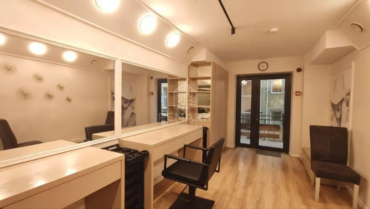 Commercial space, 45 m² — Image 1