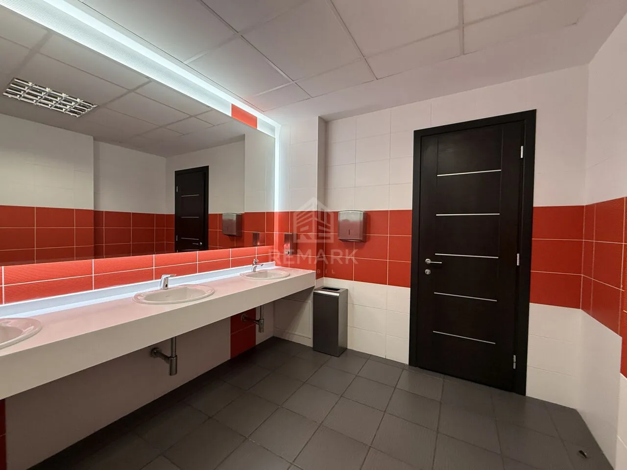 1-camere birou, 1 200 m² — Imagine 3
