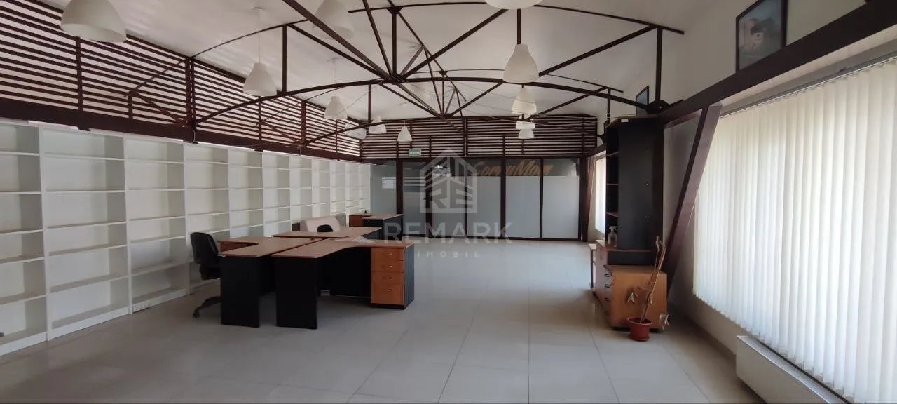 Spațiu comercial, 600 m² — Imagine 4