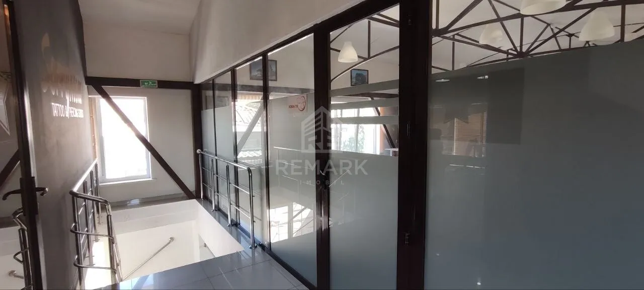 Spațiu comercial, 600 m² — Imagine 3
