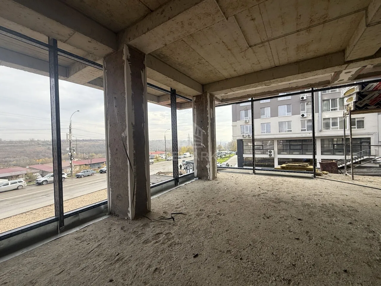 Spațiu comercial, 92 m² — Imagine 4