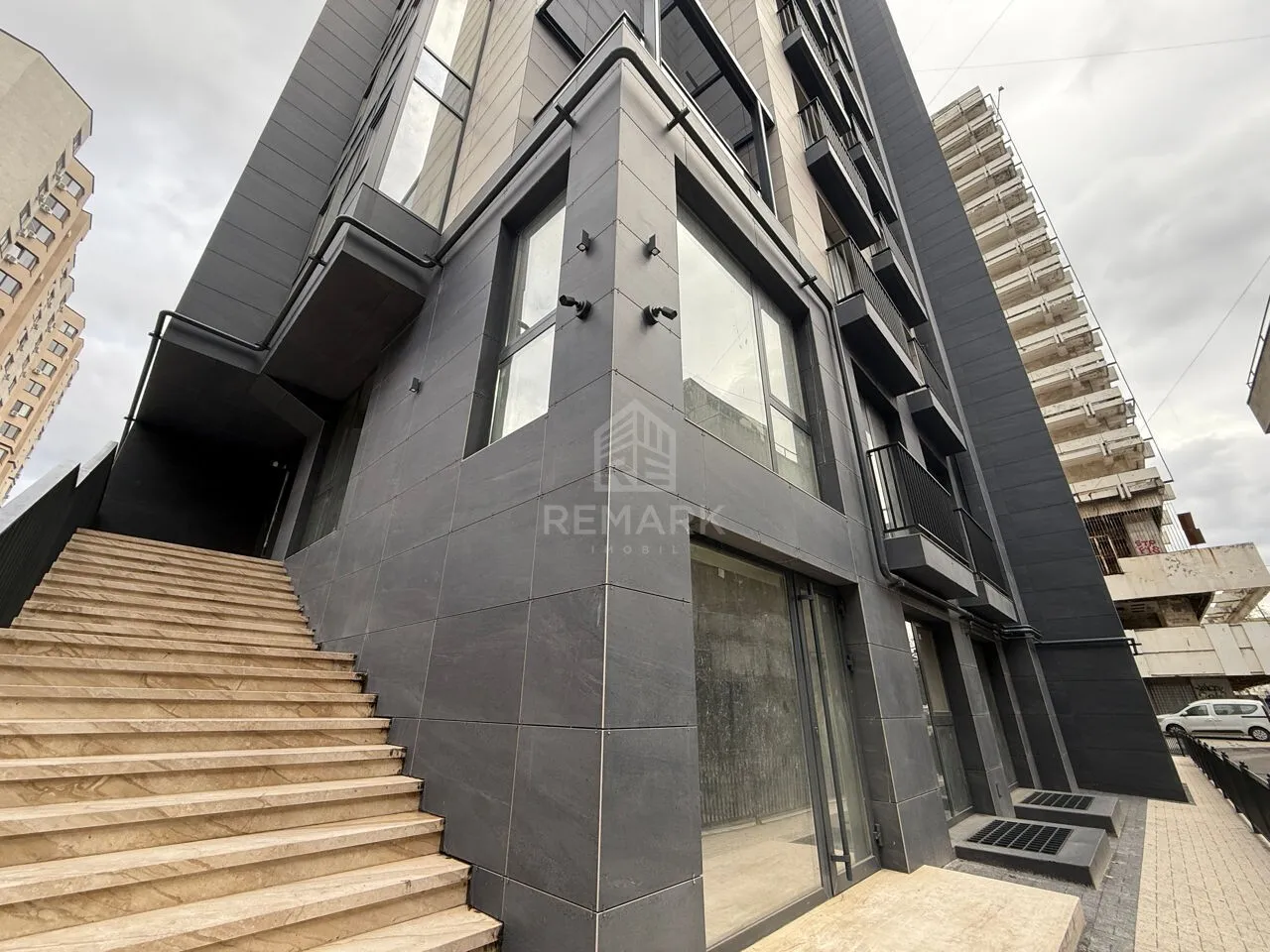 Commercial space, 220 m² — Image 3