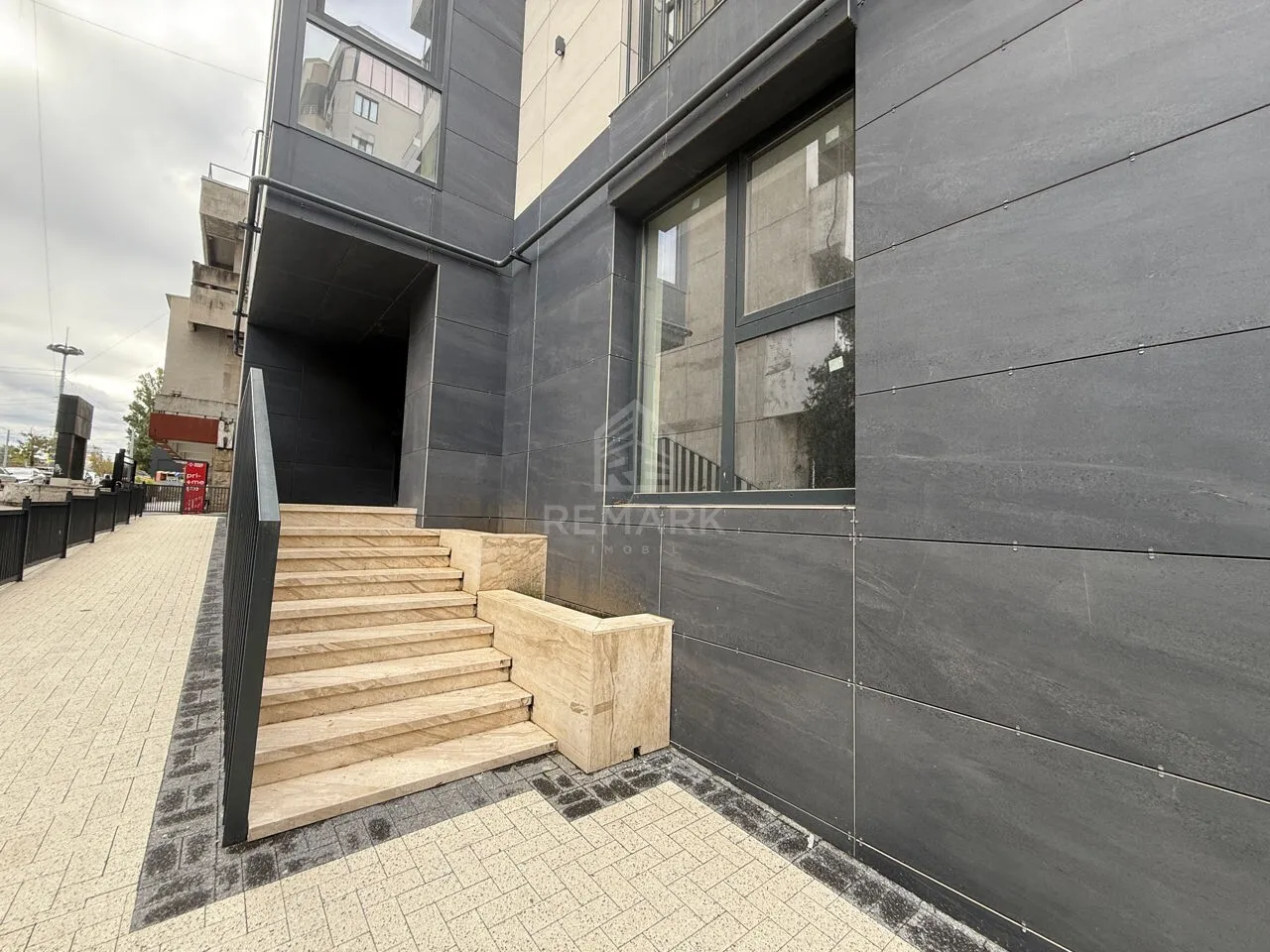 Коммерческое помещение, 220 м² — Изображение 2