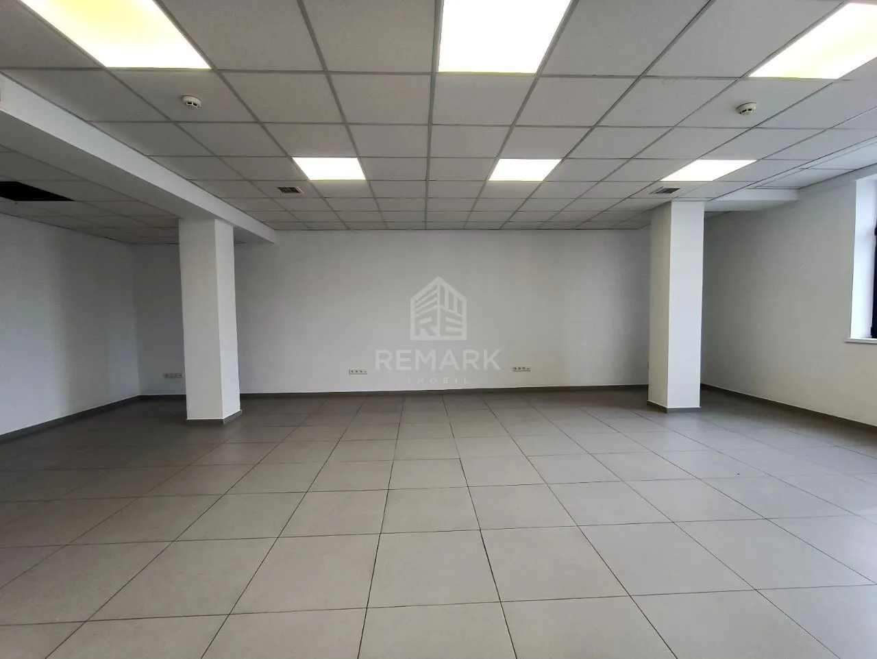1-camere birou, 67 m² — Imagine 3