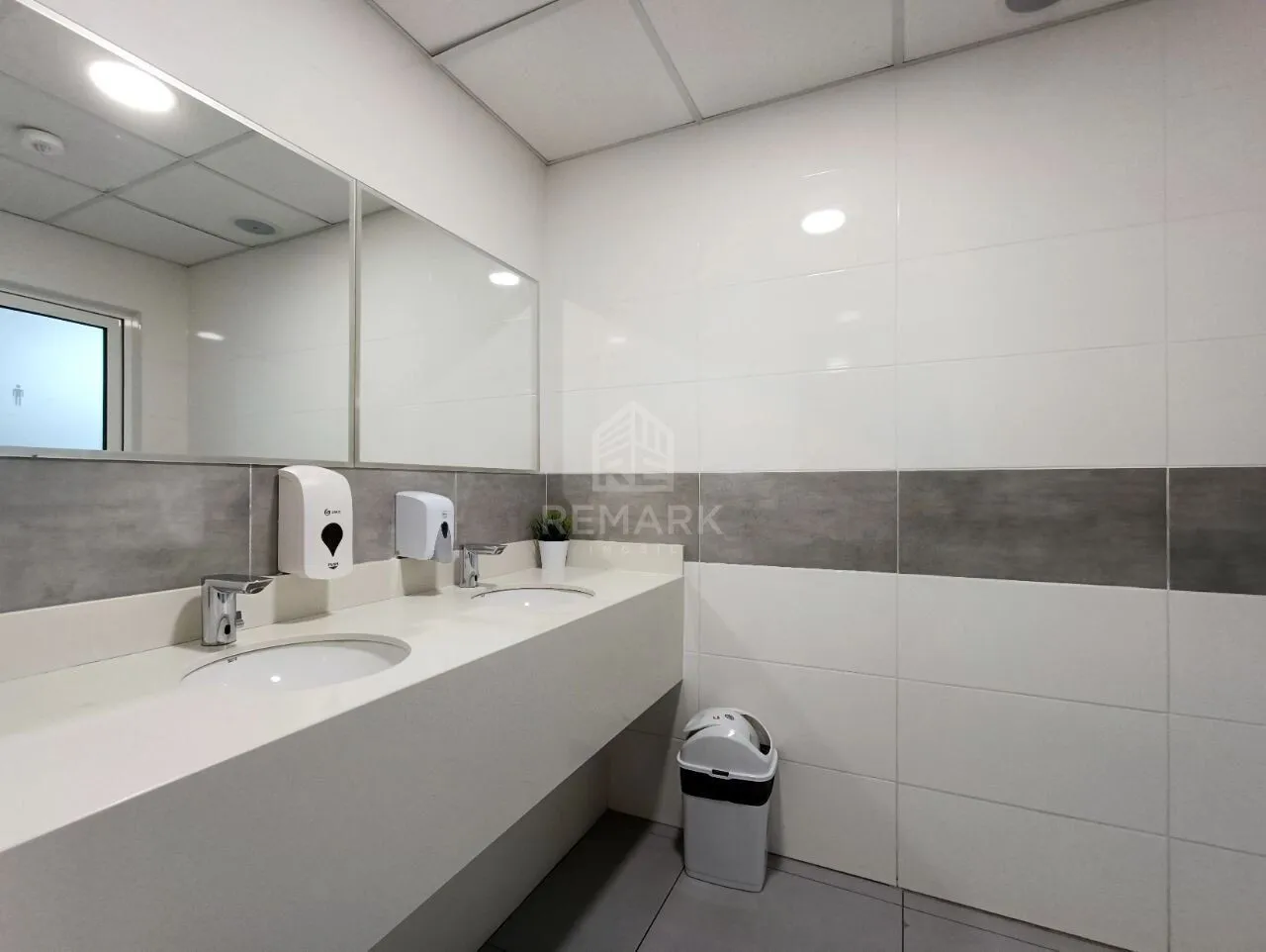 1-camere birou, 67 m² — Imagine 2