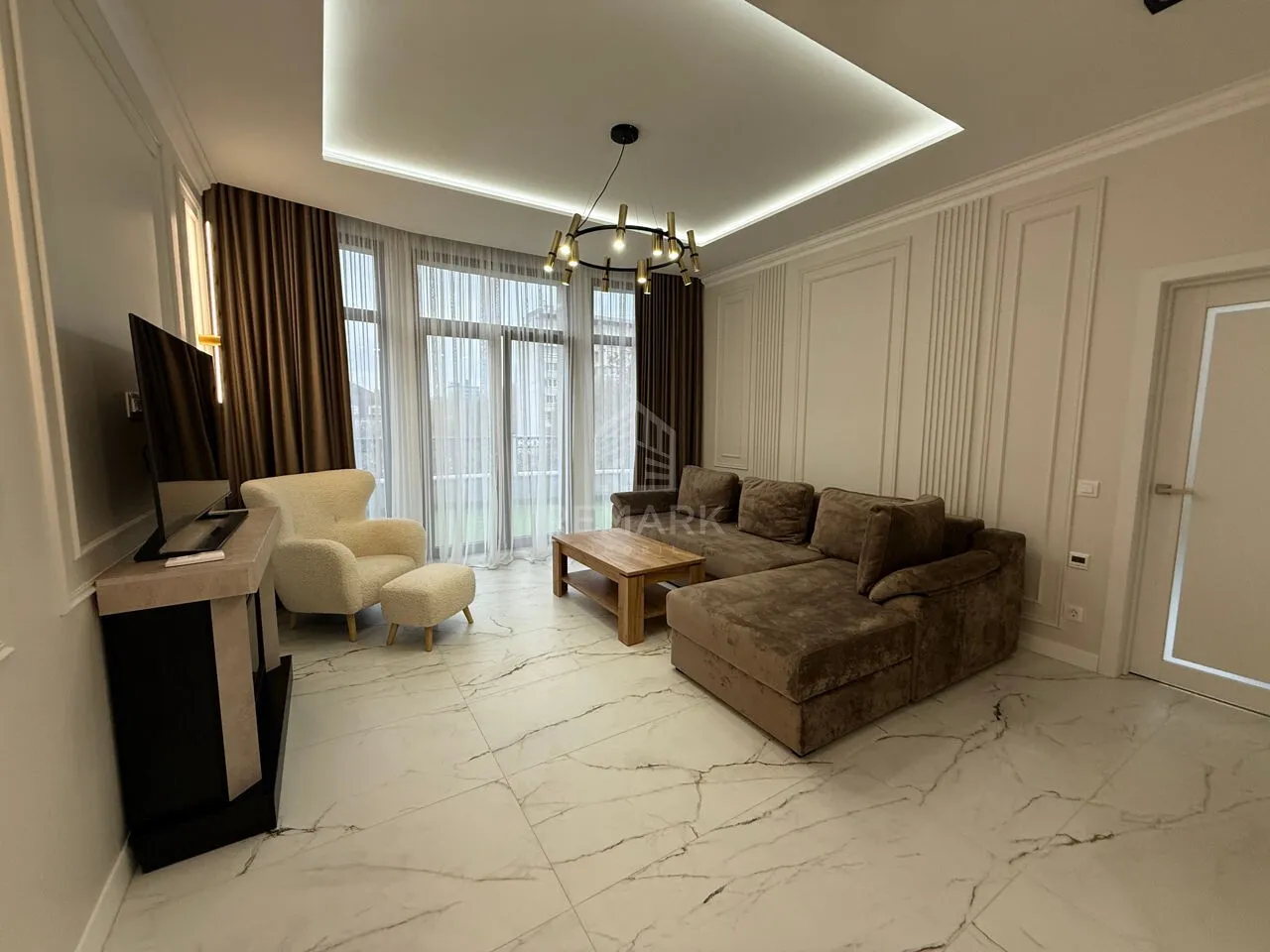 3-комнатная квартира, 150 м² — Изображение 1