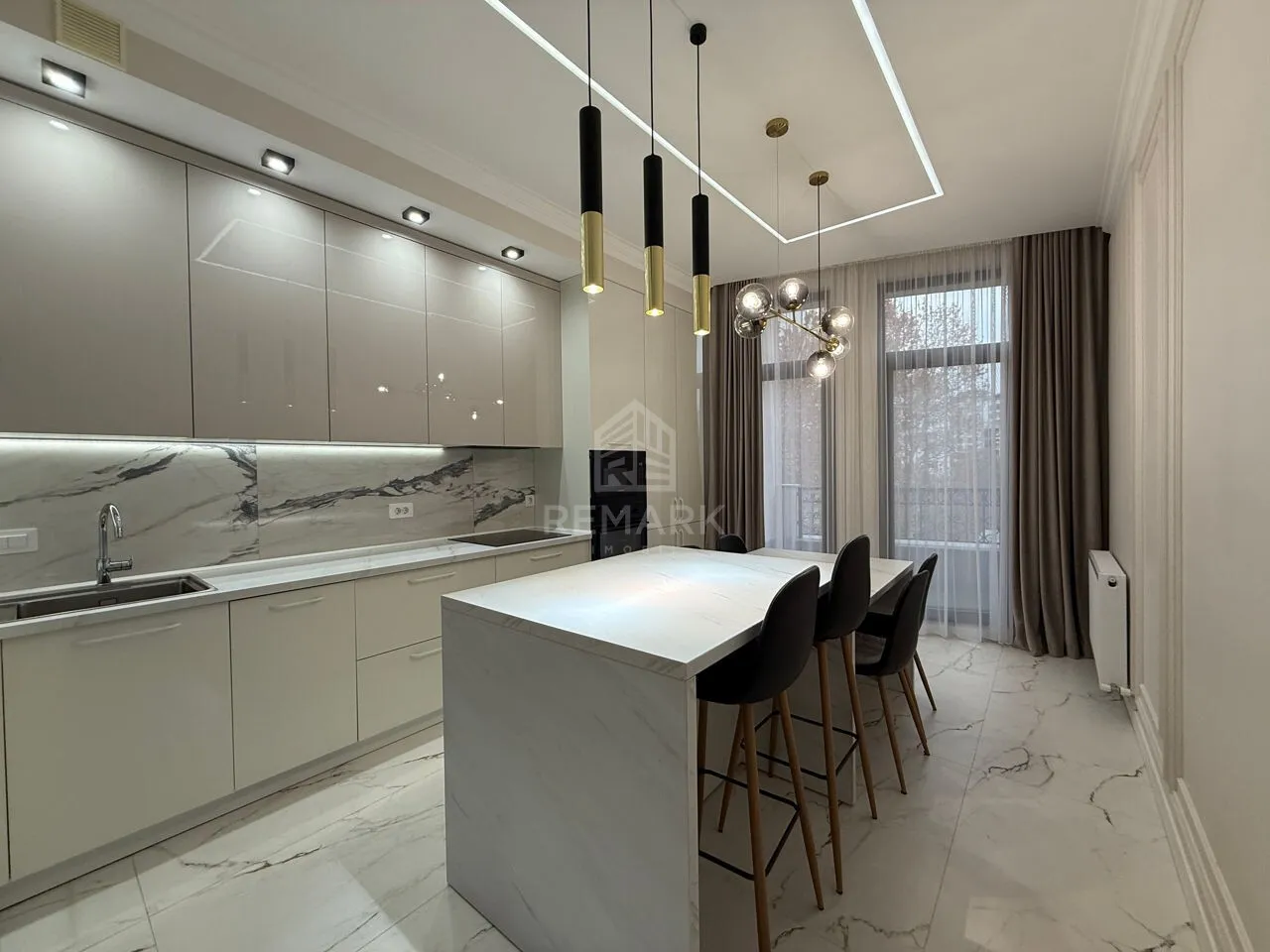 3-комнатная квартира, 150 м² — Изображение 2