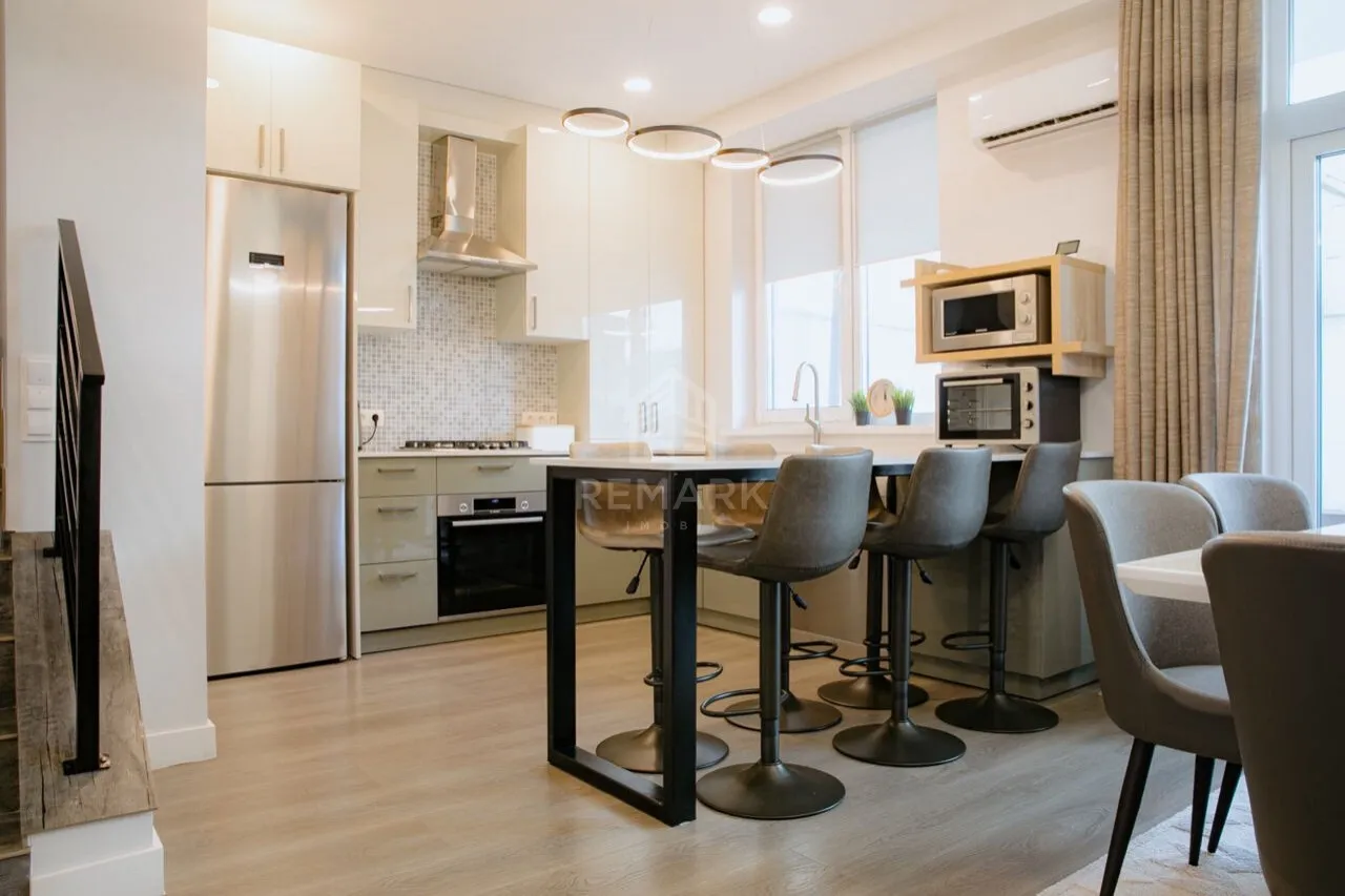 4-этажный дом, 3 комнаты, 260 м² — Изображение 4