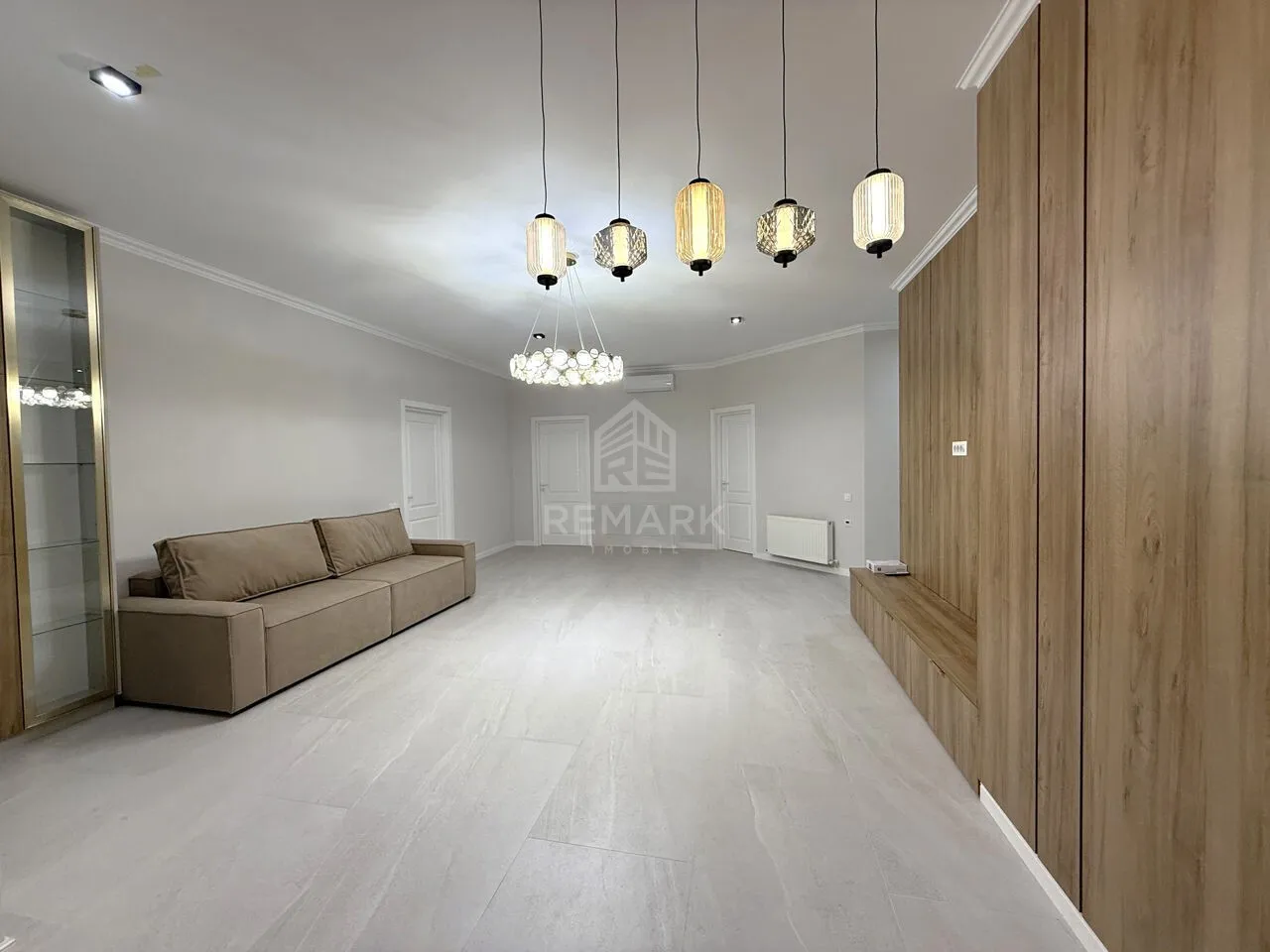 4-комнатная квартира, 130 м² — Изображение 1