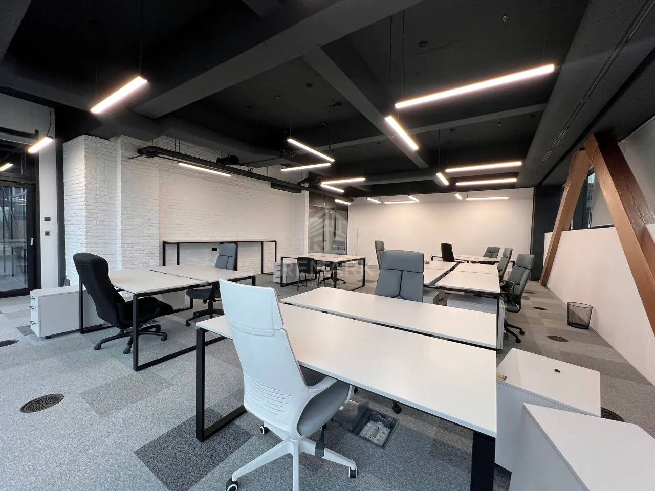1-bedroom office, 150 m² — Image 4