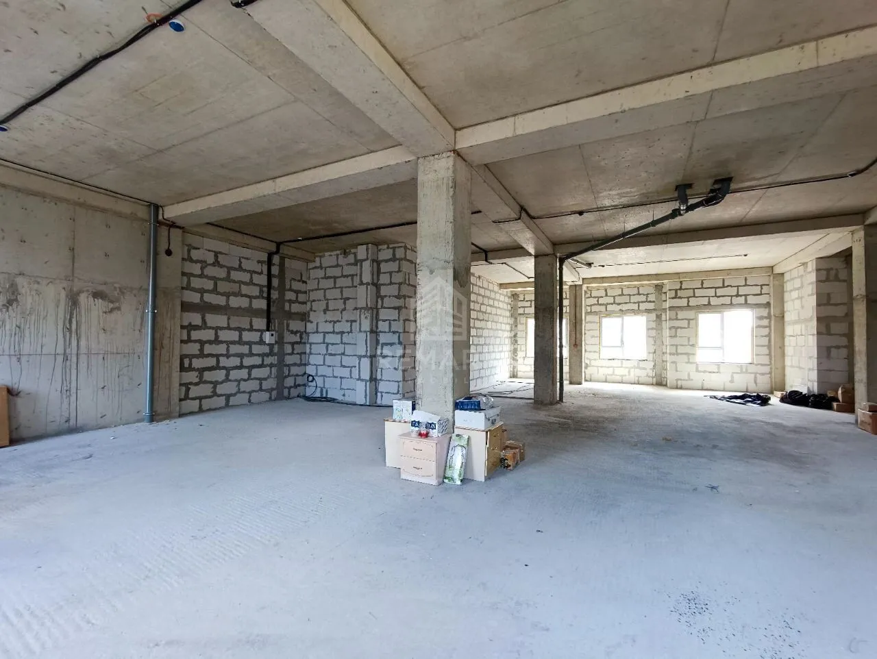 Spațiu comercial, 500 m² — Imagine 1