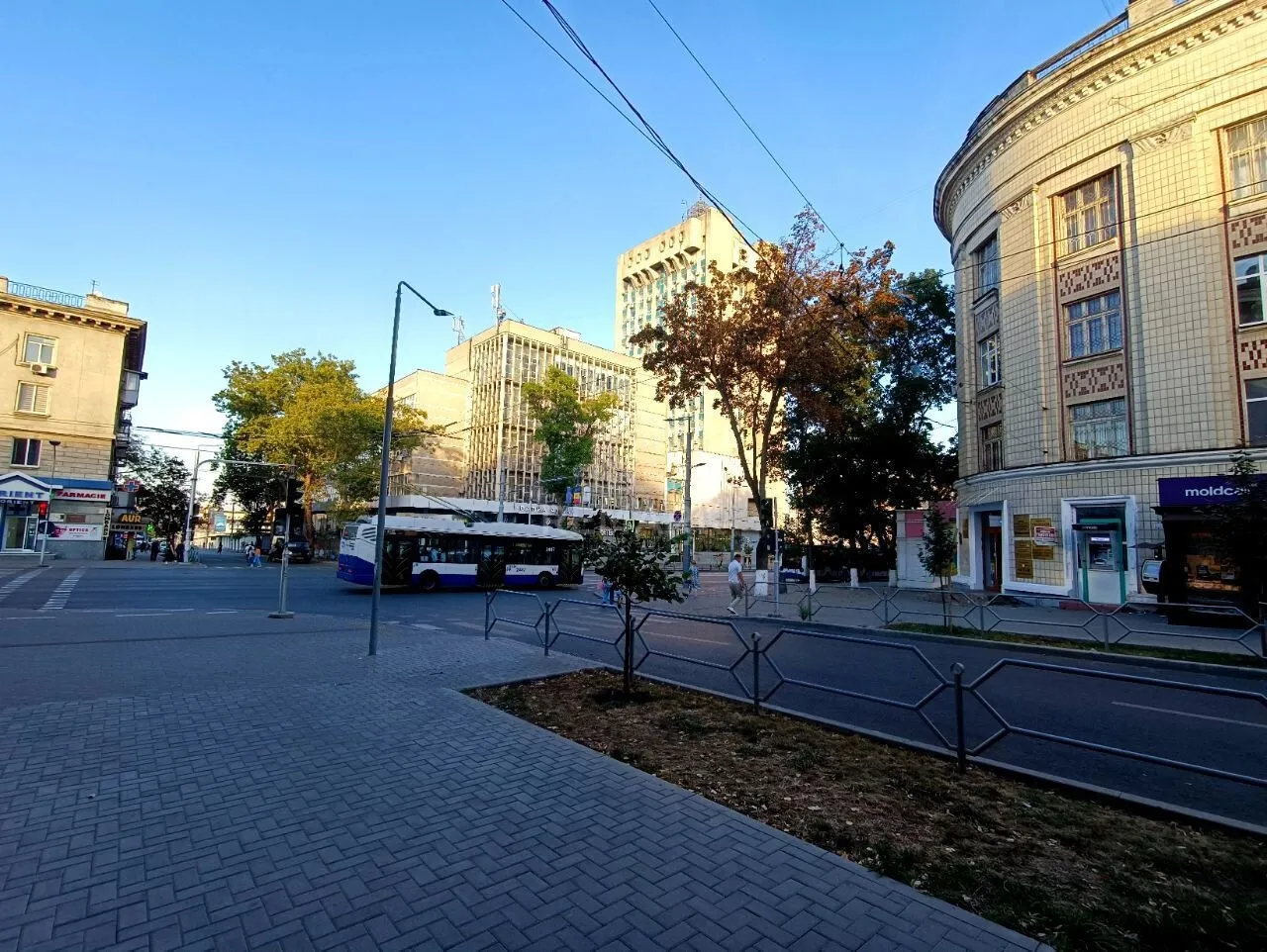 Commercial space, 73 m² — Image 2