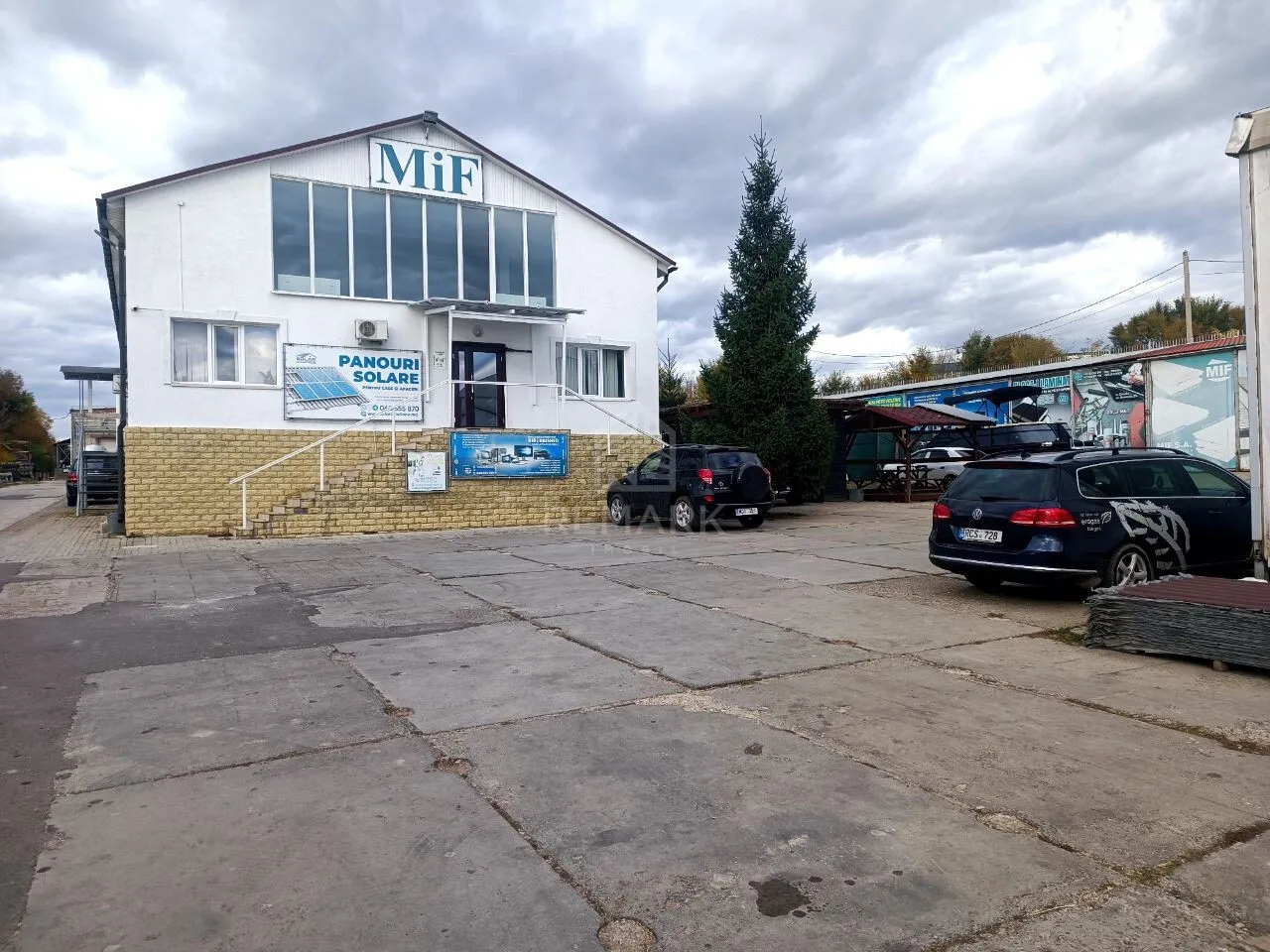 Spațiu comercial, 450 m² — Imagine 2