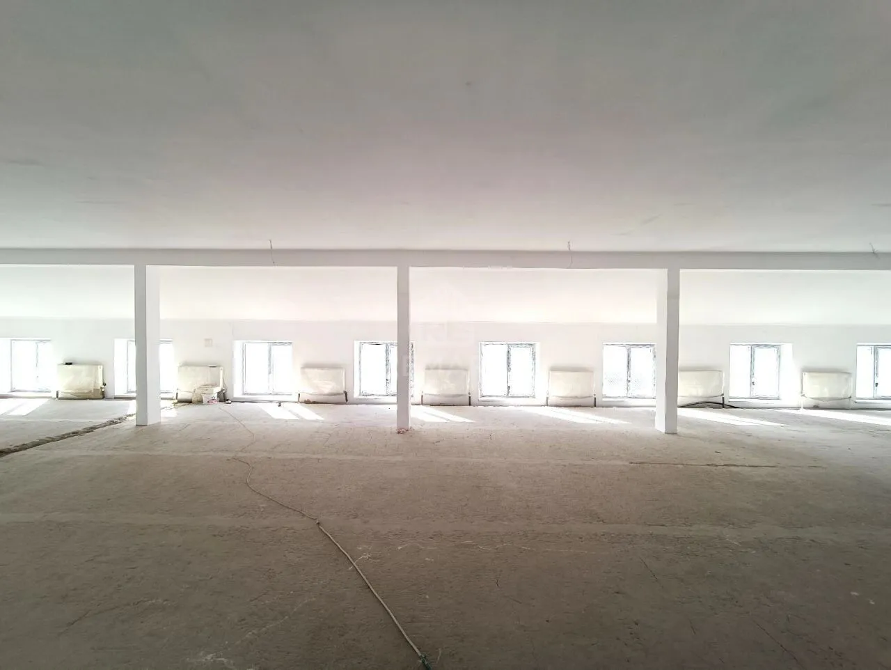 Commercial space, 450 m² — Image 4