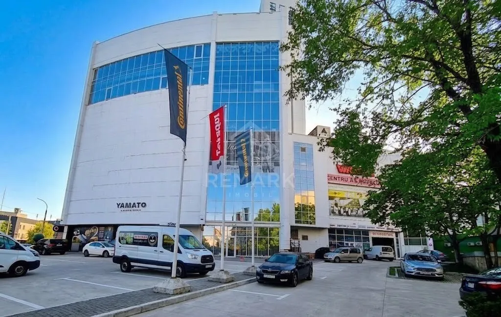 Коммерческое помещение, 558 м² — Изображение 1