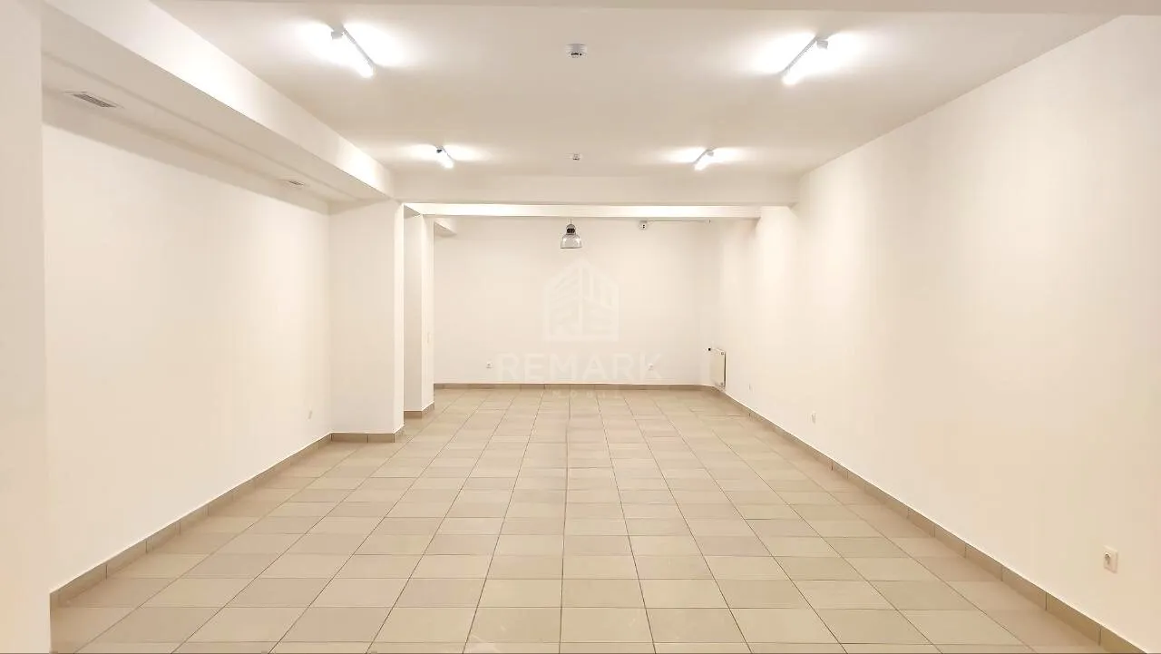 Spațiu comercial, 130 m² — Imagine 1