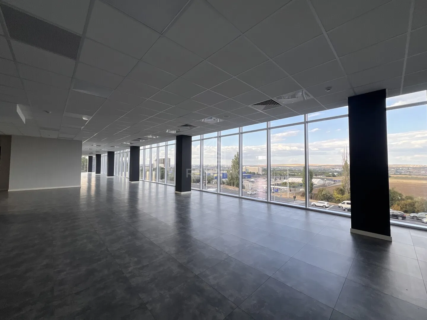 Birou, 2 083 m² — Imagine 4