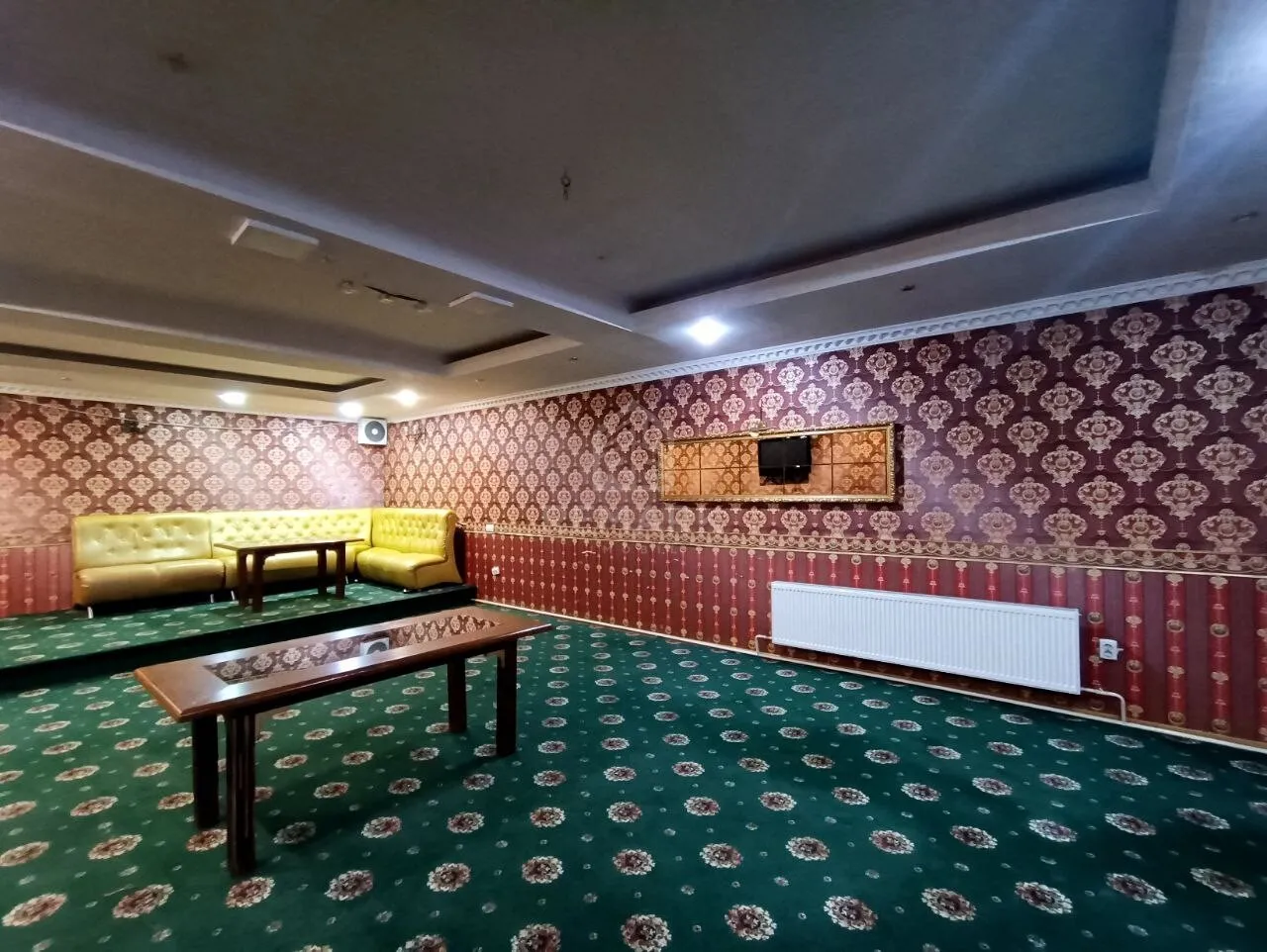 Spațiu comercial, 340 m² — Imagine 2