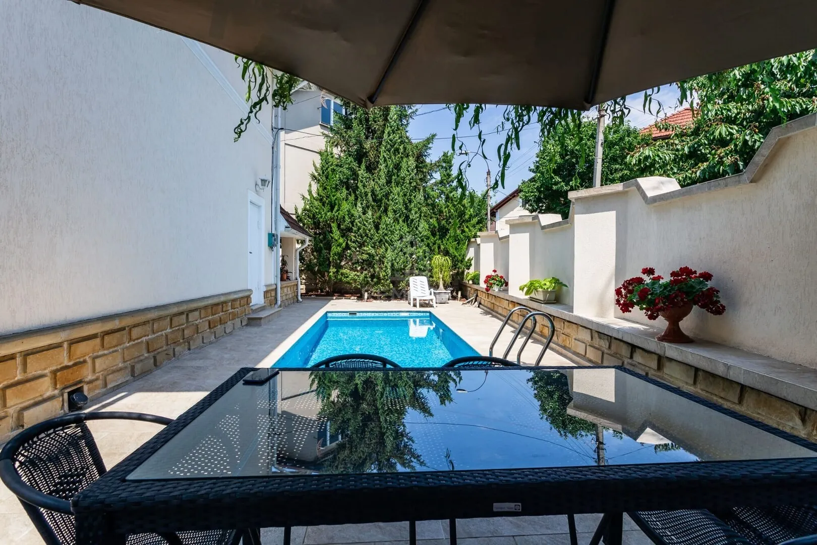 2-etaje casă, 4 camere, 430 m² — Imagine 3
