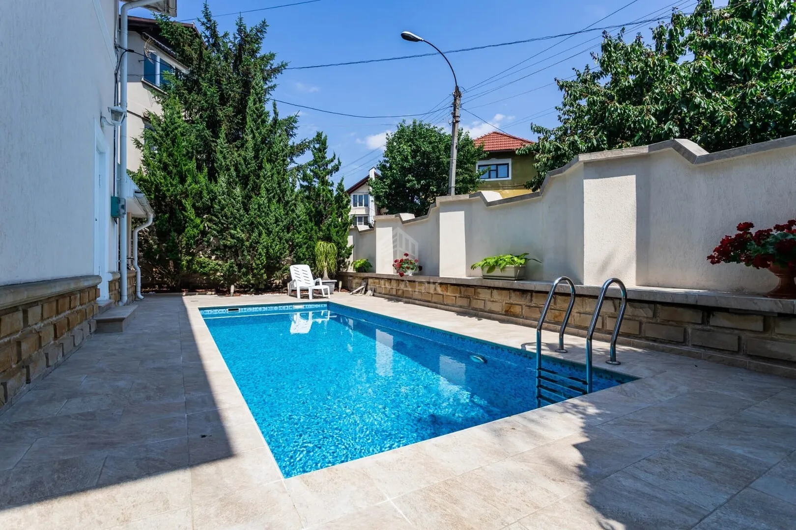 2-etaje casă, 4 camere, 430 m² — Imagine 4