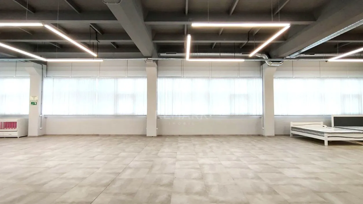 Коммерческое помещение, 750 м² — Изображение 1