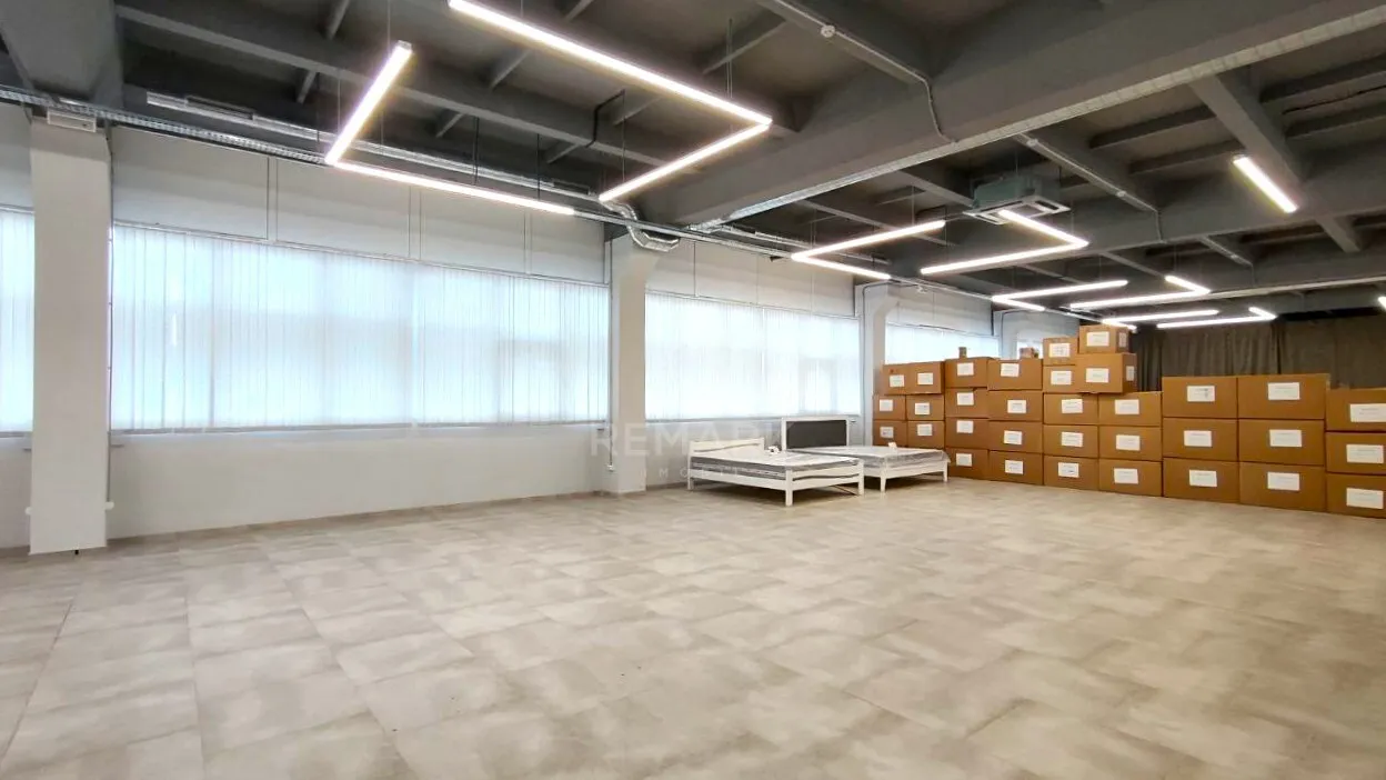 Commercial space, 750 m² — Image 3