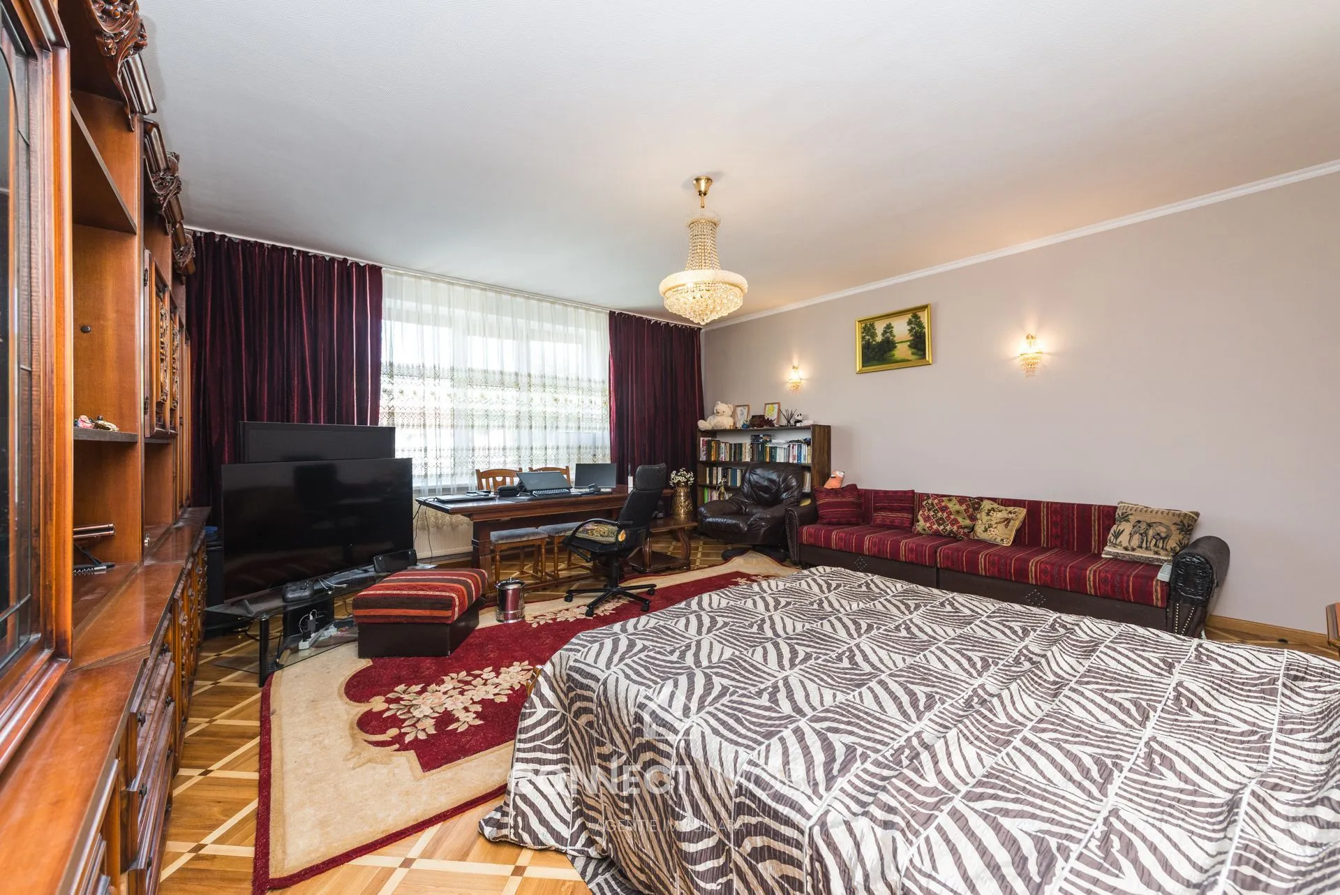 3-bedroom apartment, 140 m² — Image 1