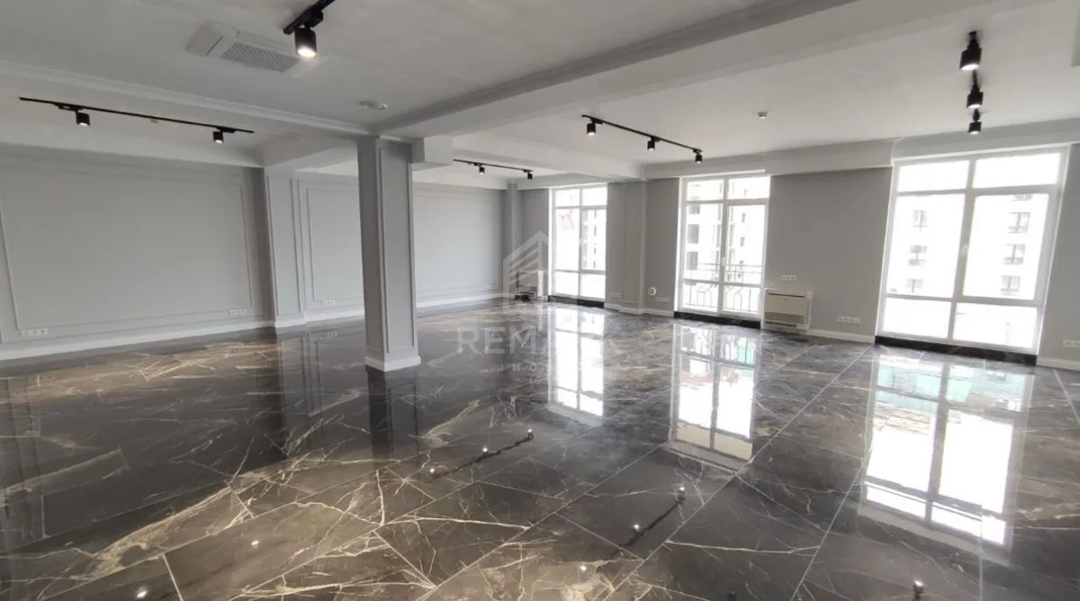 1-camere birou, 90 m² — Imagine 4